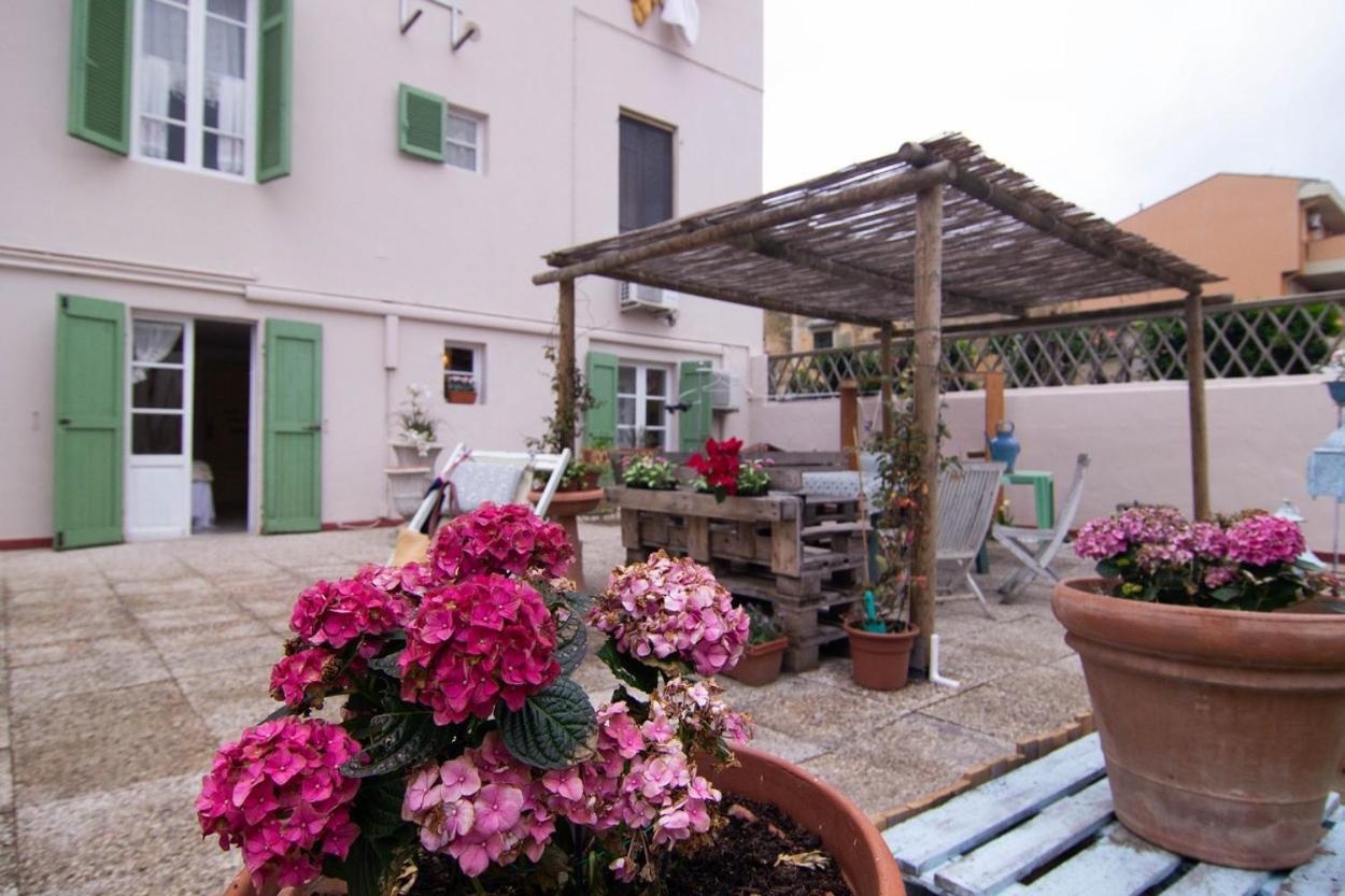 200Metri Dal Mare Raffinato Chalet Con Giardino Apartman Marina Di Pisa Kültér fotó